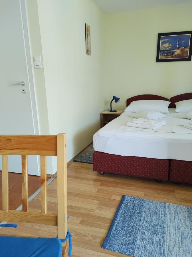 Guesthouse Anna ドゥブロブニク エクステリア 写真